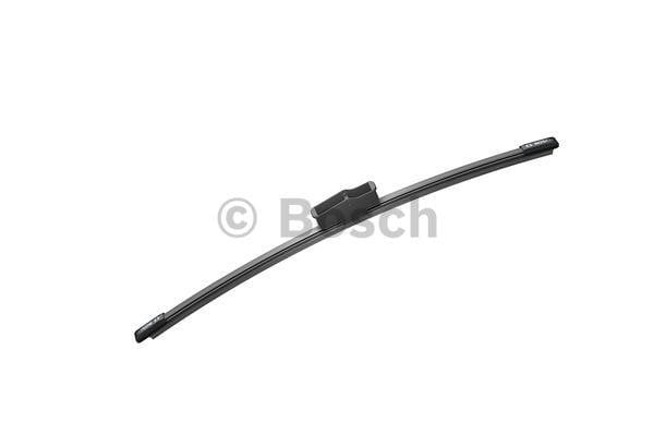 Щетка стеклоочистителя задняя бескаркасная 325 мм (13") Bosch 3 397 016 117
