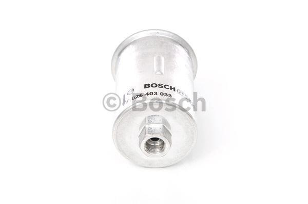 Kaufen Sie Bosch F 026 403 033 zu einem günstigen Preis in Polen!