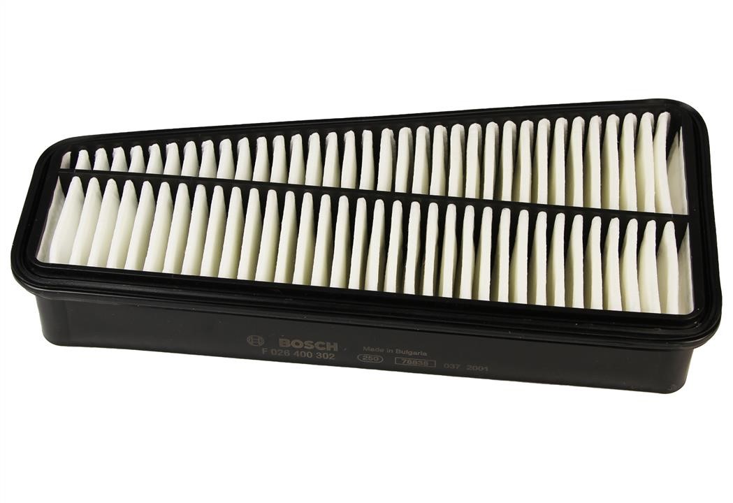 Air filter Toyota Land Cruiser: F026400302 Bosch Air filter