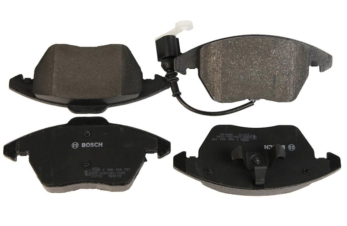 0986424797 Bosch Klocki hamulcowe przód, komplet