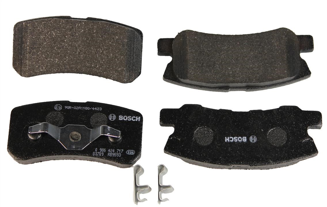 Disc brake pad set Peugeot 4008: 0986424717 Bosch Brake pad set