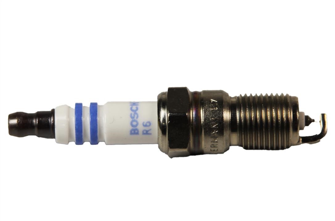 0242240620 Bosch Zündkerze Bosch Double Platinum HR6DPP33V