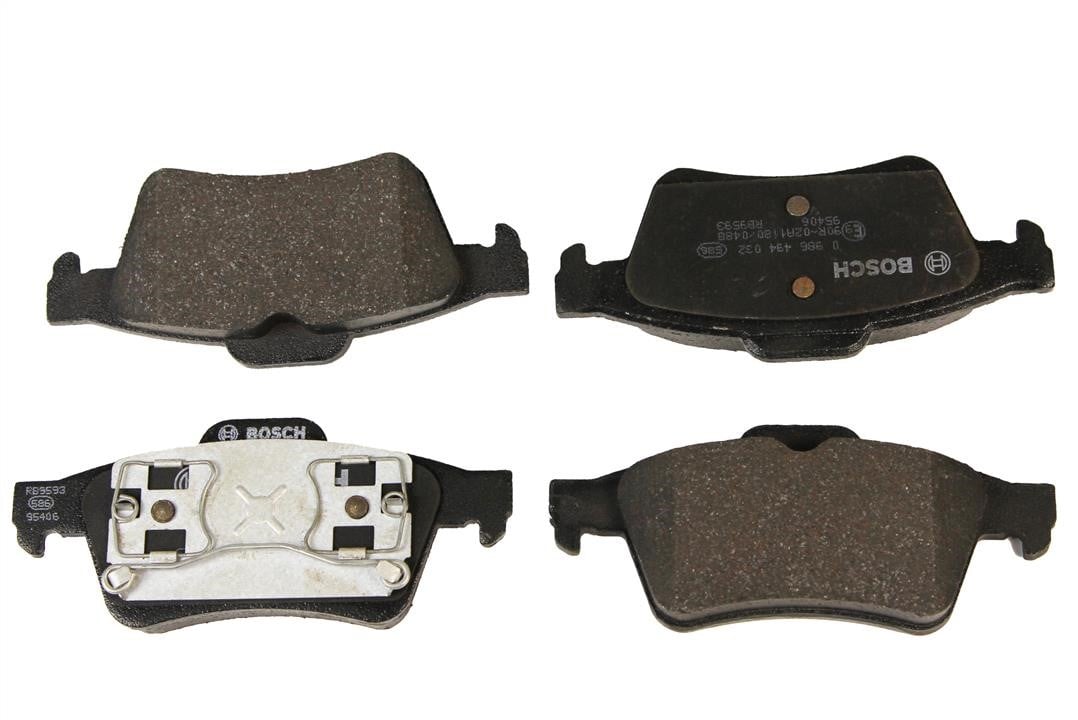 0986494032 Bosch Brake pad set