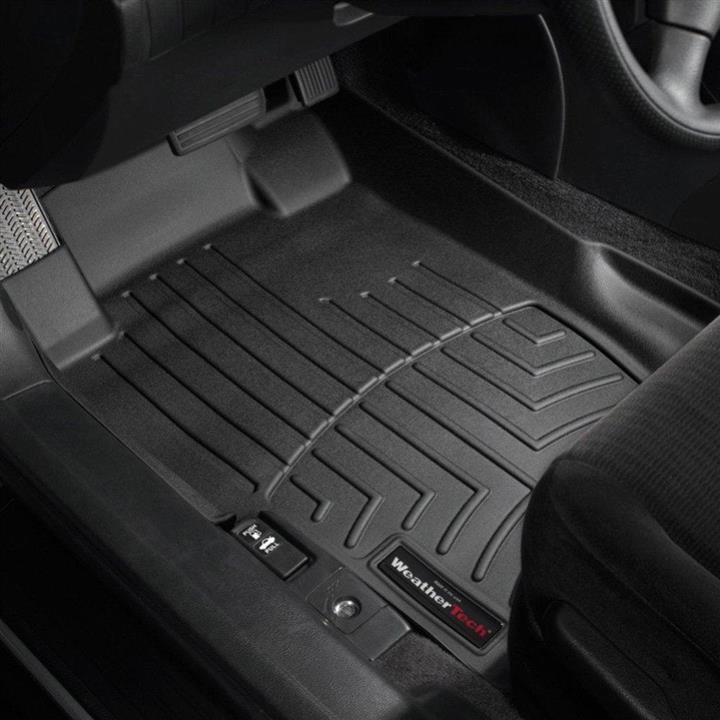 Buy Weathertech 440601 at a low price in Poland!