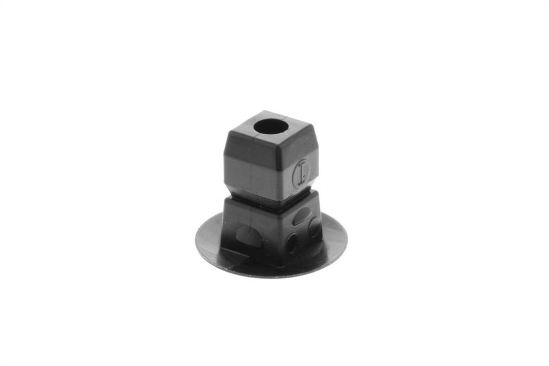 V102049 Vaico Nut