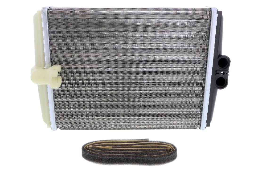 Vemo V30-61-0006 Heat exchanger, interior heating V30610006: Buy near me at 2407.PL in Poland at an Affordable price!
