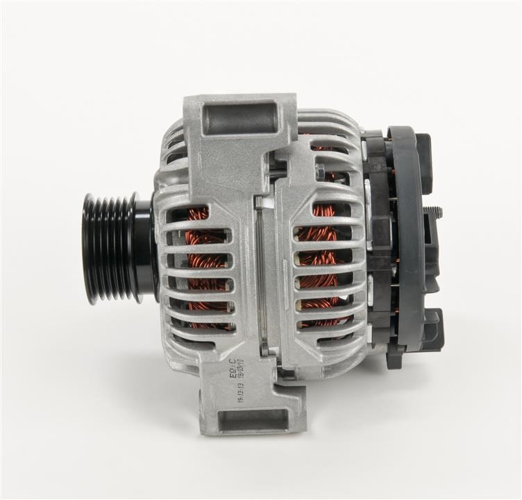 Bosch Alternator – cena 3667 PLN