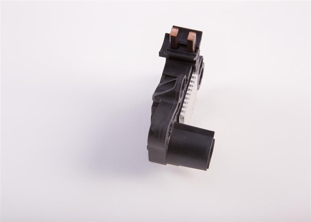 Buy Bosch 0 272 220 733 at a low price in Poland!