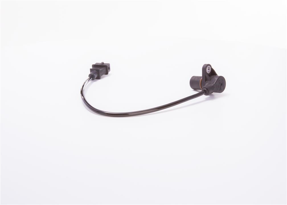 Camshaft position sensor Bosch 0 281 002 165