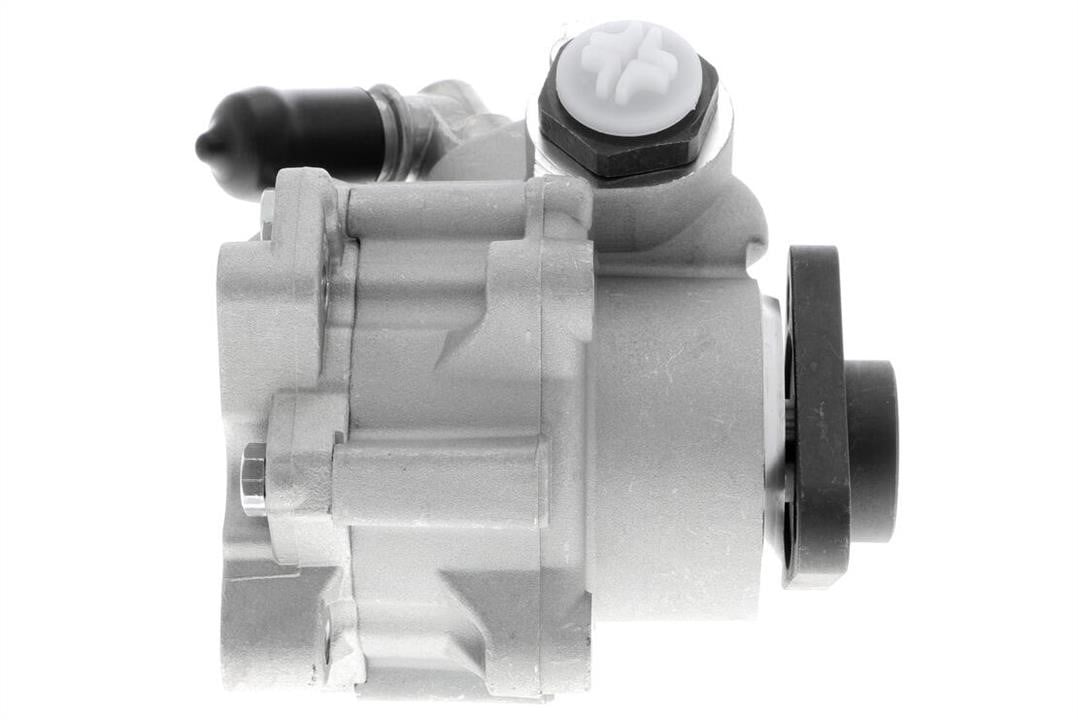 Power Steering Pump BMW: V200322 Vaico Hydraulic Pump, steering system