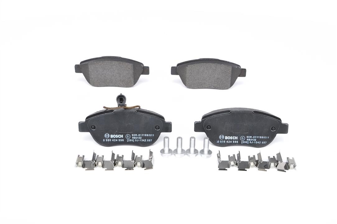 Front disc brake pads, set Bosch 0 986 424 596