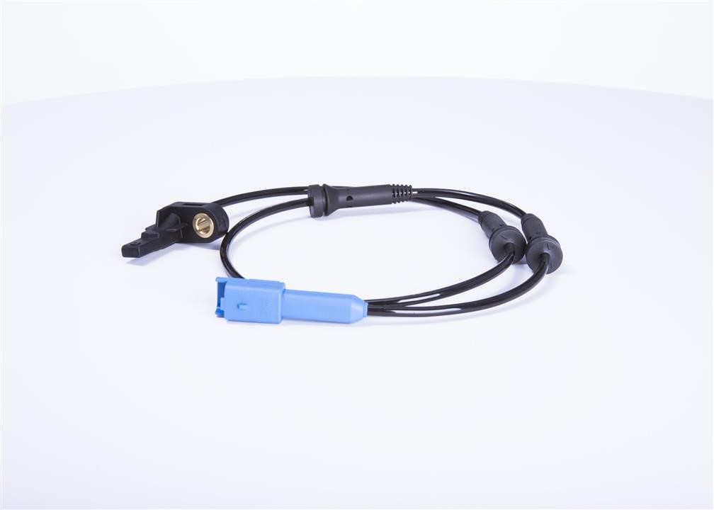 Bosch Czujnik ABS – cena 746 PLN