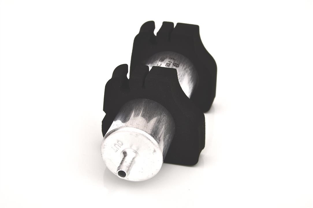 Fuel filter Bosch F 026 402 111