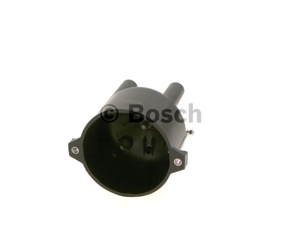 Купити Bosch 1 987 233 046 за низькою ціною в Польщі!