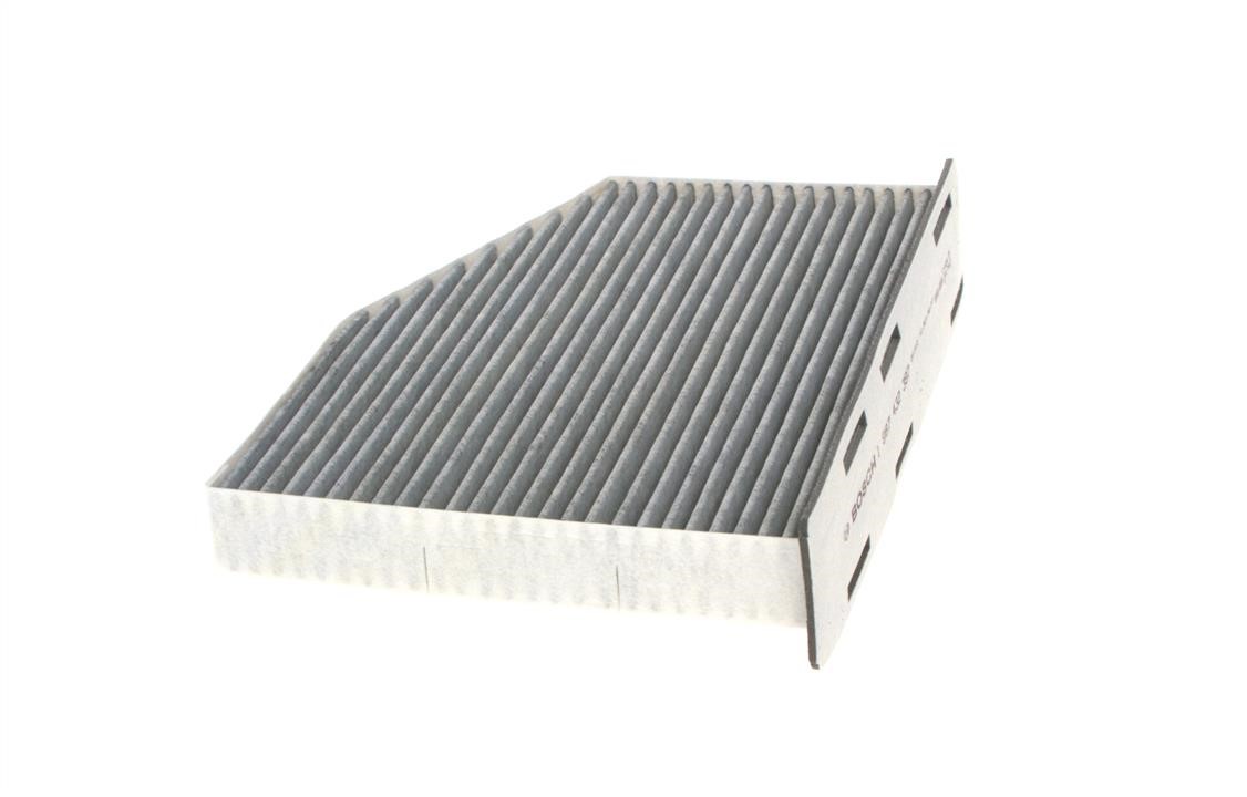 Bosch Activated Carbon Cabin Filter – price 49 PLN