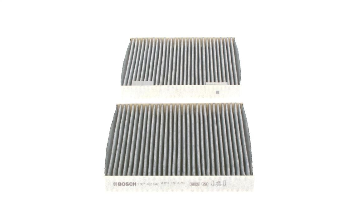 Bosch Cabin filter with activated carbon – price 109 PLN