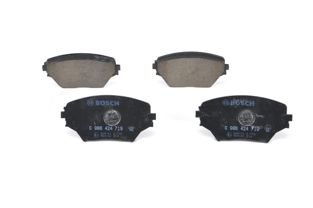 Bosch Brake pad set – price 151 PLN