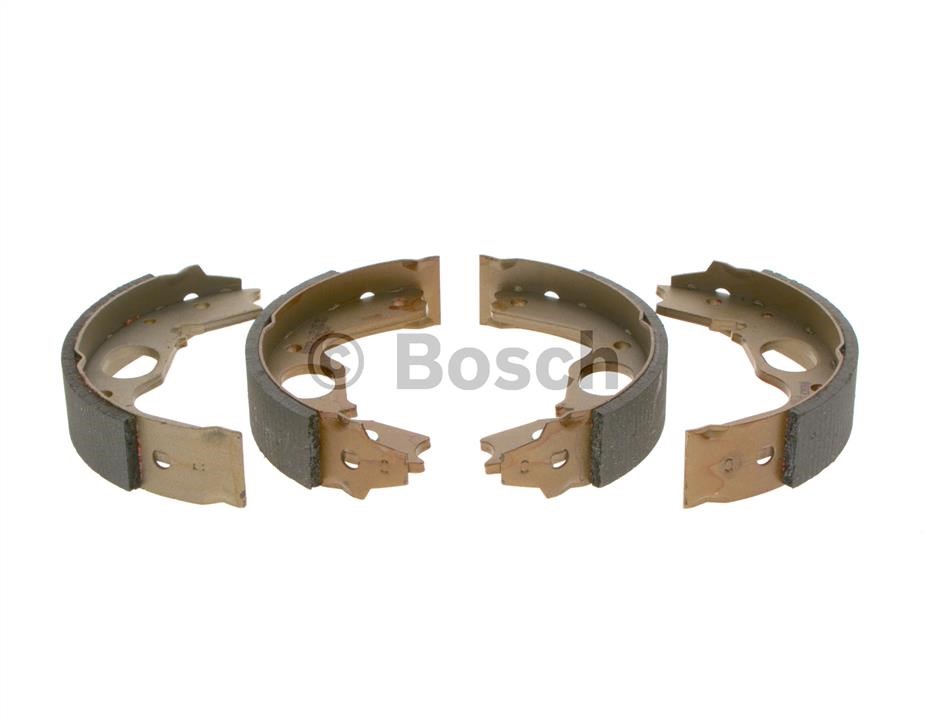 Bosch Szczęki hamulcowe hamulca postojowego – cena 198 PLN