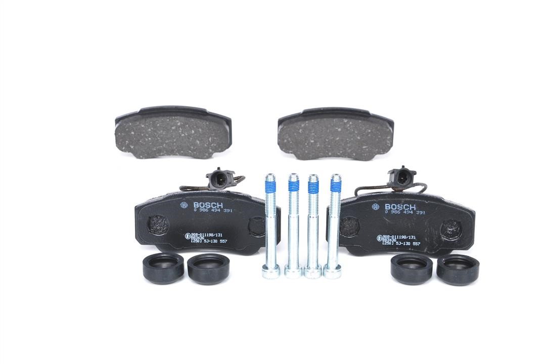 Bosch Brake pad set – price 121 PLN