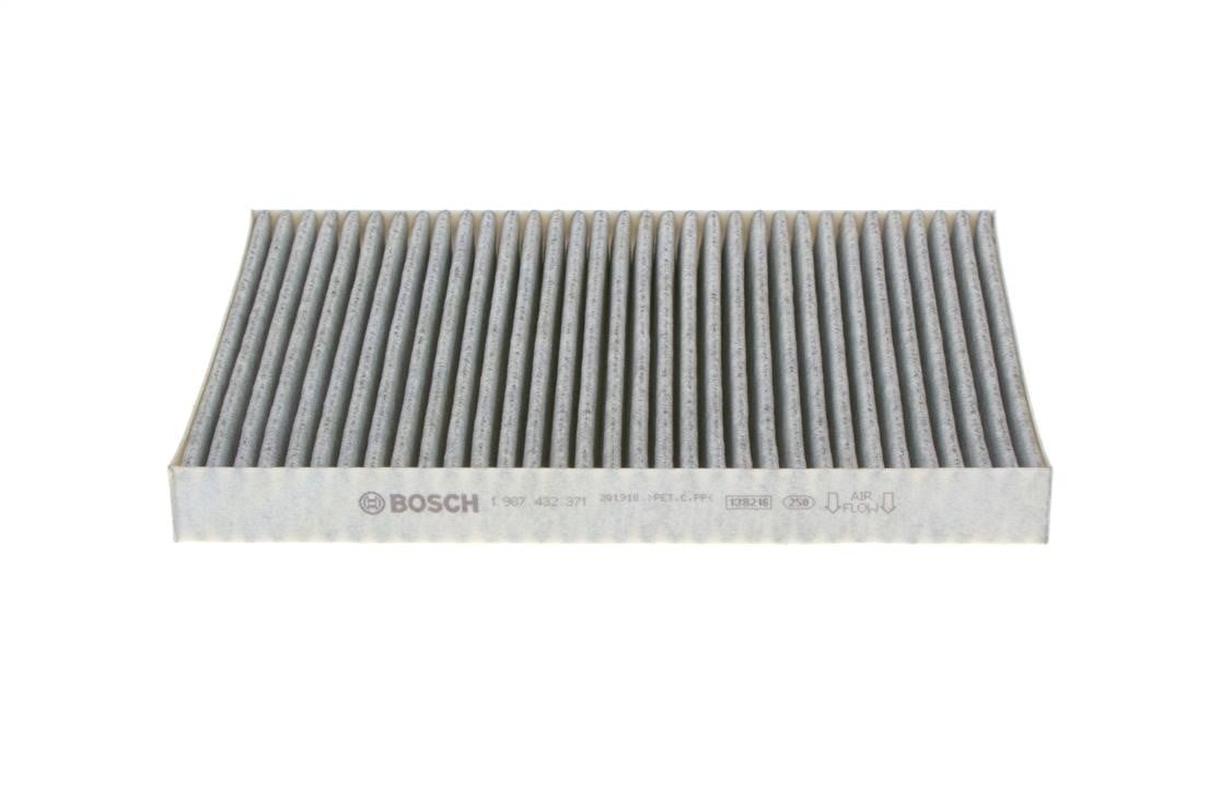 Bosch Cabin filter with activated carbon – price 62 PLN
