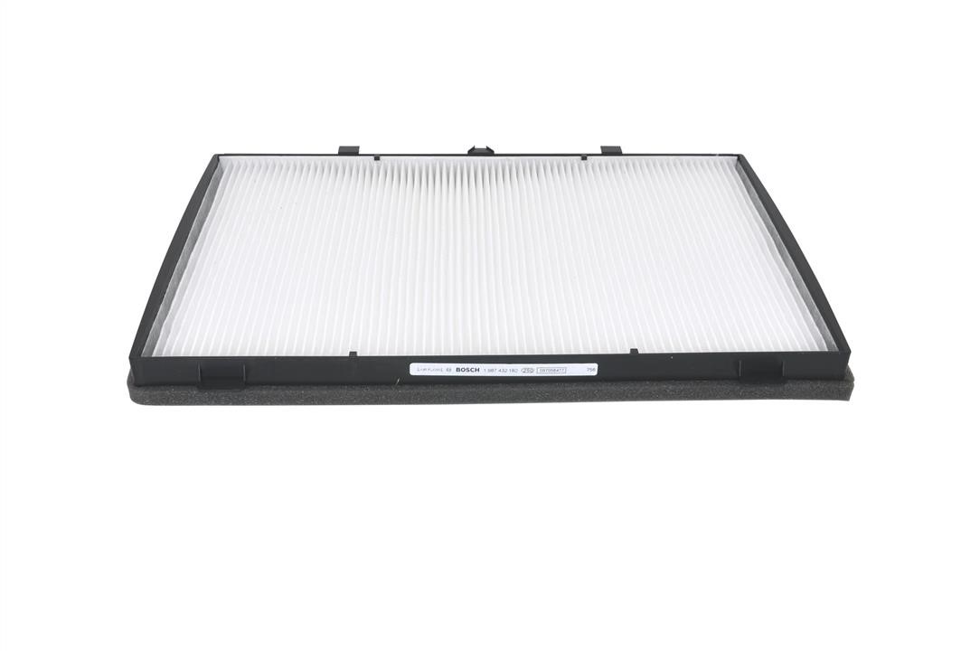 Bosch Cabin filter – price 79 PLN