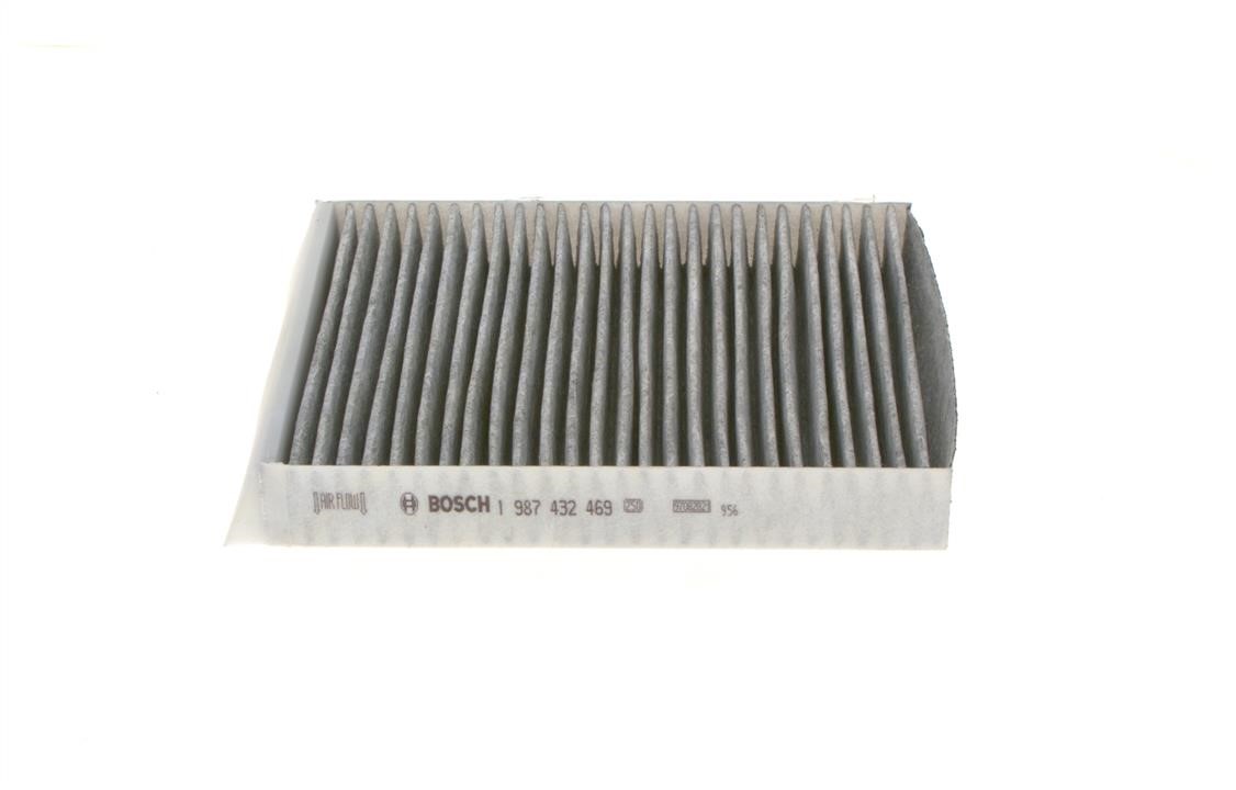 Bosch Cabin filter with activated carbon – price 76 PLN