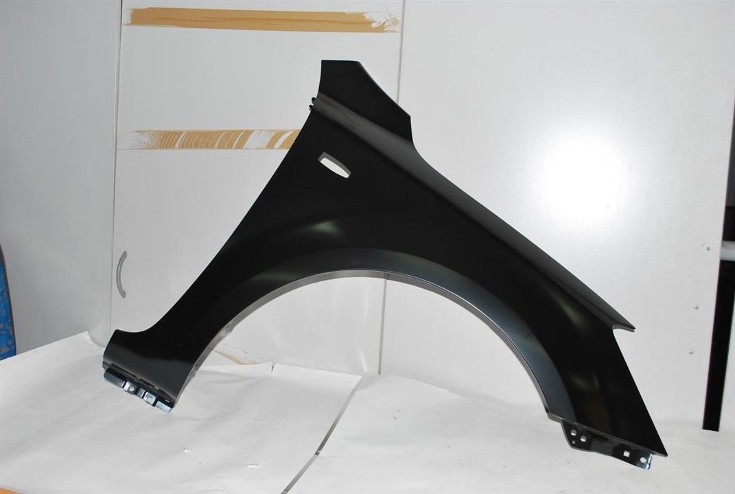 Blic 6504-04-3267312P Front fender right 6504043267312P: Buy near me in Poland at 2407.PL - Good price!