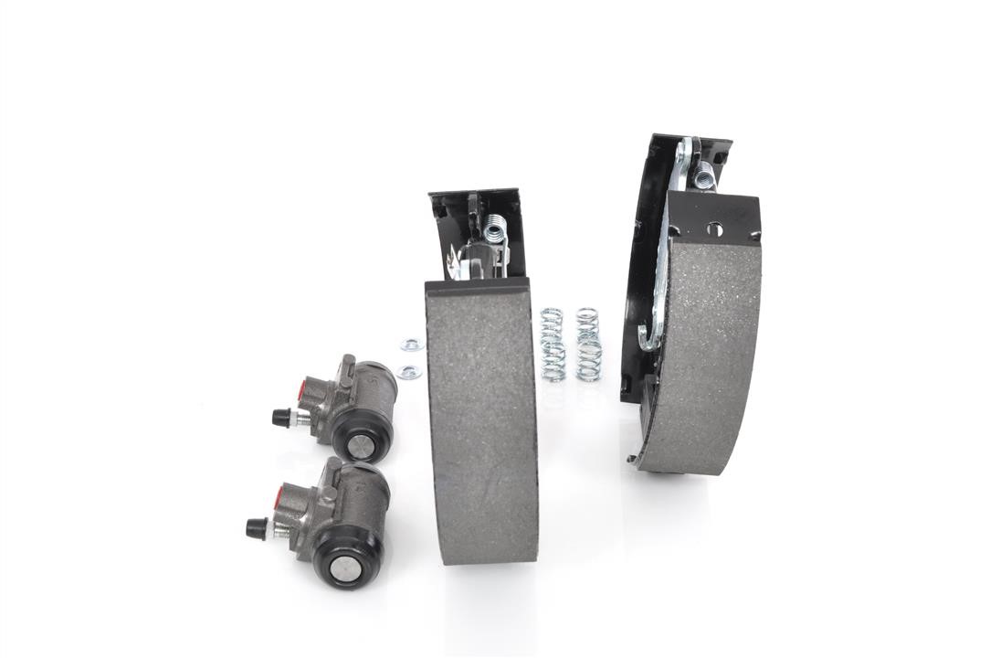 Bosch Brake shoe set – price 285 PLN