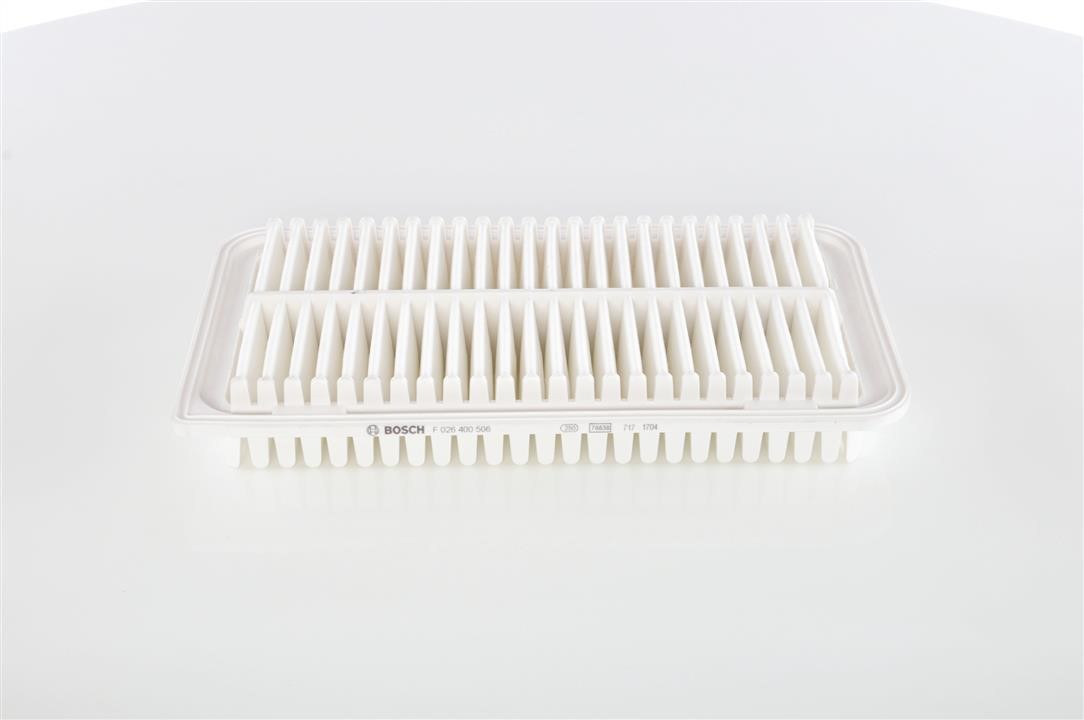 Bosch Filtr powietrza – cena 47 PLN
