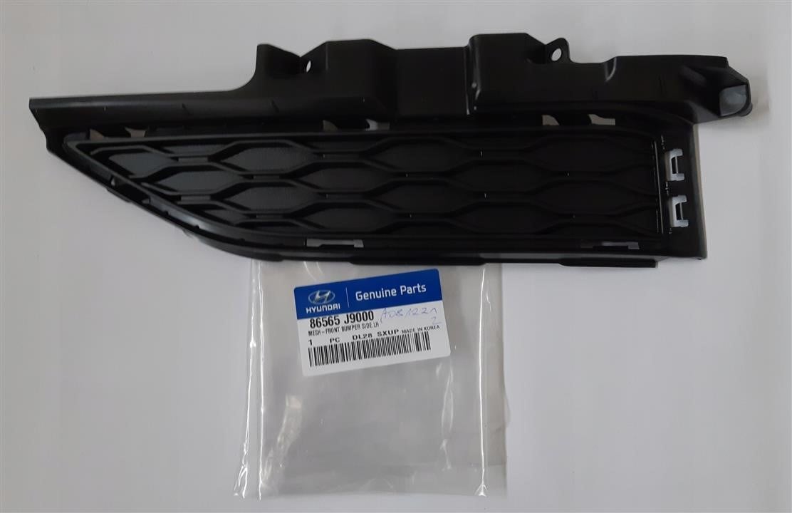 86565J9000 Hyundai/Kia Front bumper grille (plug) left