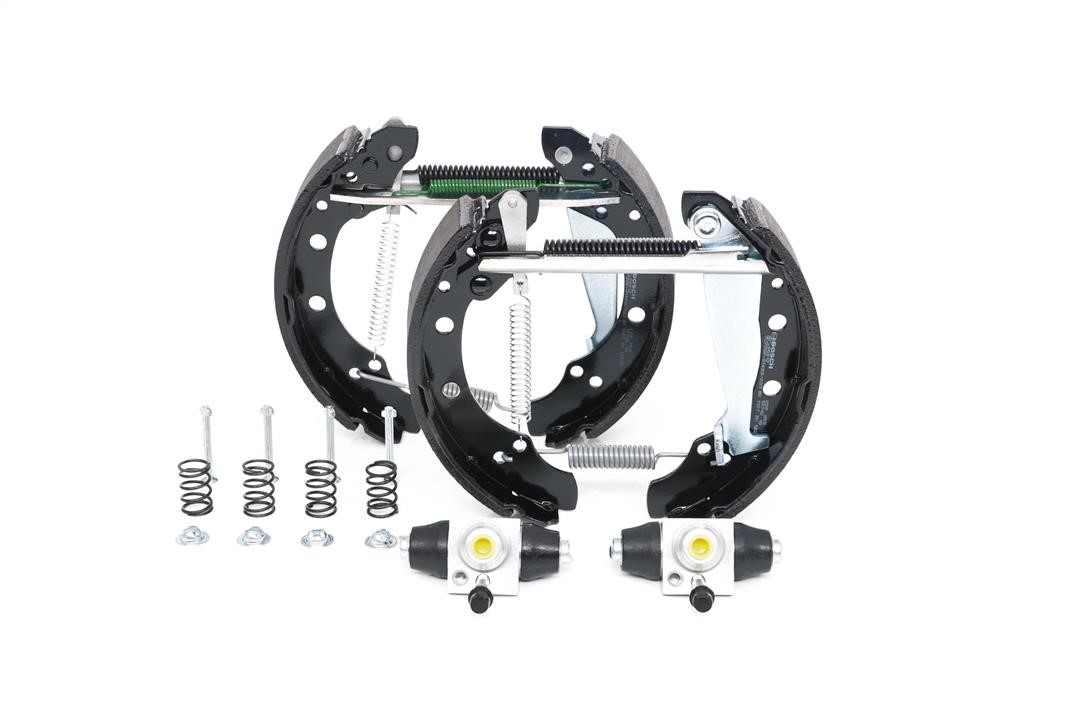 Bosch Brake shoe set – price 304 PLN