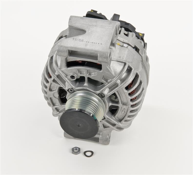 Generator Bosch 0 124 615 044