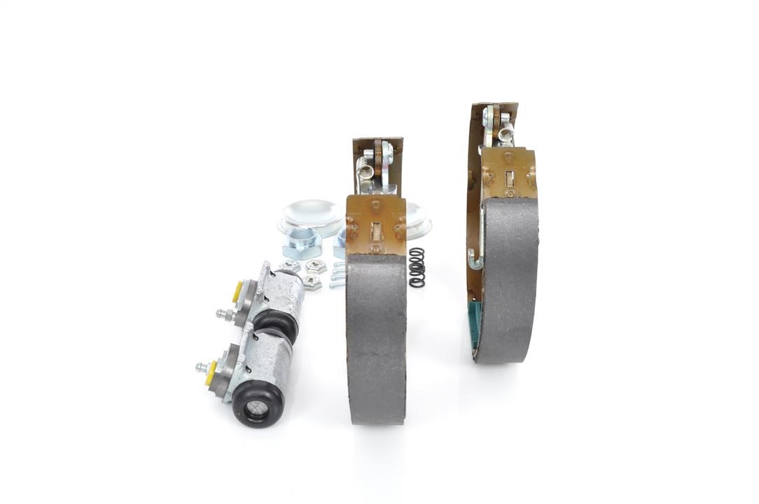 Bosch Brake shoe set – price 275 PLN