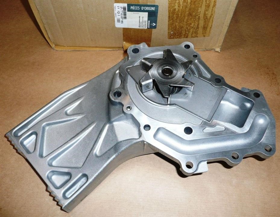 Renault 77 01 057 951 Water pump 7701057951: Buy near me at 2407.PL in Poland at an Affordable price!