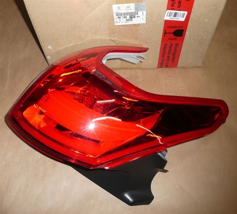 Citroen/Peugeot 96 780 742 80 Combination Rearlight 9678074280: Buy near me in Poland at 2407.PL - Good price!