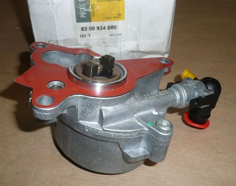 Renault 82 00 934 880 Vacuum pump 8200934880: Buy near me at 2407.PL in Poland at an Affordable price!