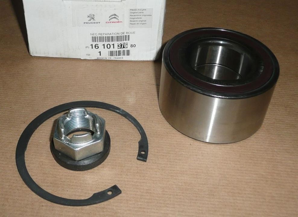 Citroen/Peugeot 16 101 376 80 Wheel bearing kit 1610137680: Buy near me at 2407.PL in Poland at an Affordable price!