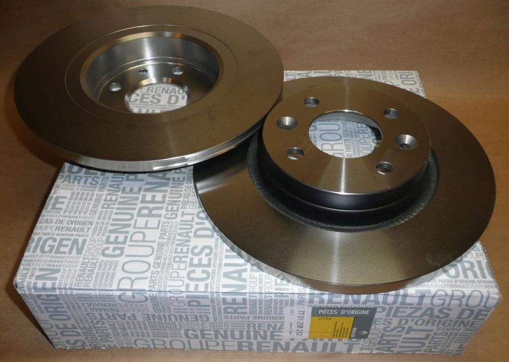 Renault 77 01 208 252 Unventilated front brake disc 7701208252: Buy near me in Poland at 2407.PL - Good price!