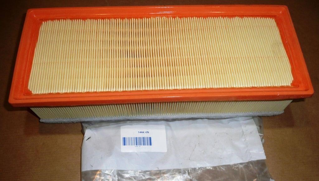 Citroen/Peugeot 1444 VN Air filter 1444VN: Buy near me at 2407.PL in Poland at an Affordable price!