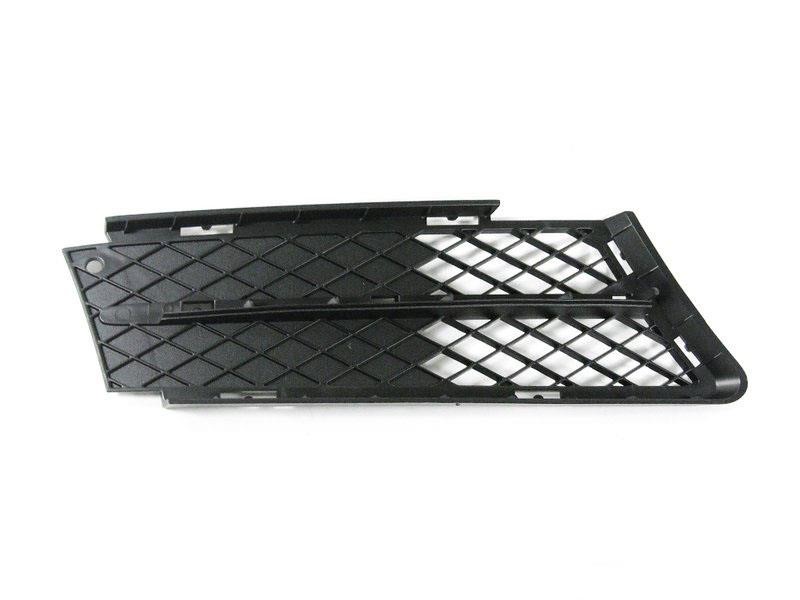 BMW 51 11 7 134 082 Front bumper grill 51117134082: Buy near me in Poland at 2407.PL - Good price!
