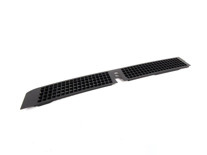 BMW 51 13 8 166 657 Vent Screen 51138166657: Buy near me in Poland at 2407.PL - Good price!