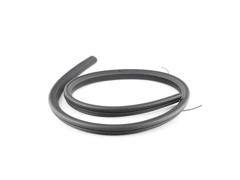 51767176599 BMW Уплотнитель двери