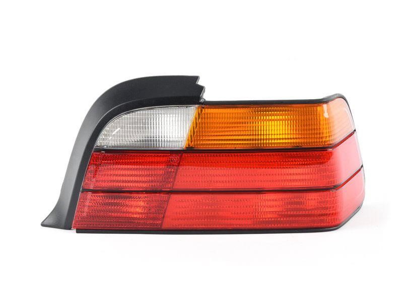 BMW 63 21 8 353 270 Combination Rearlight 63218353270: Buy near me in Poland at 2407.PL - Good price!