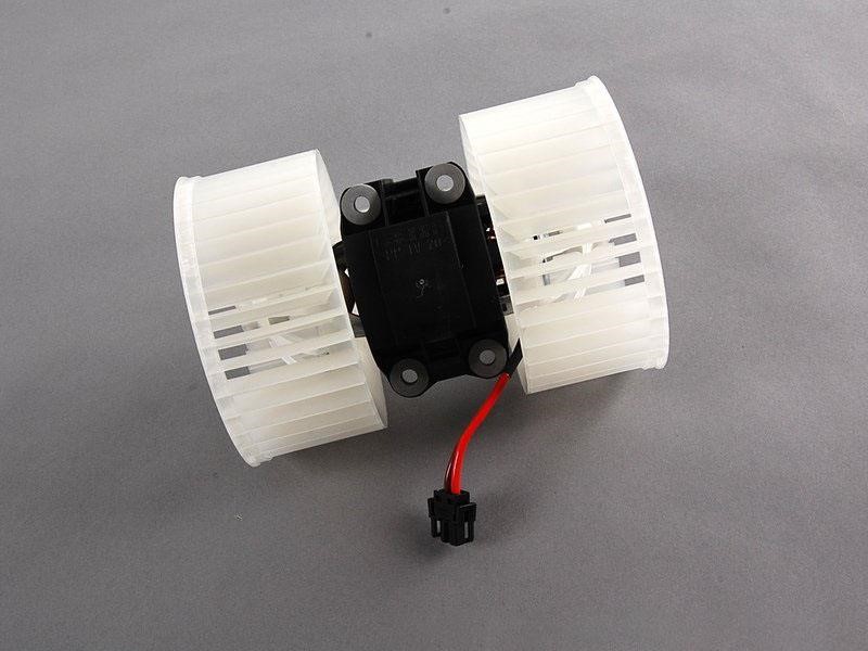 BMW 64 11 3 453 729 Fan assy - heater motor 64113453729: Buy near me in Poland at 2407.PL - Good price!