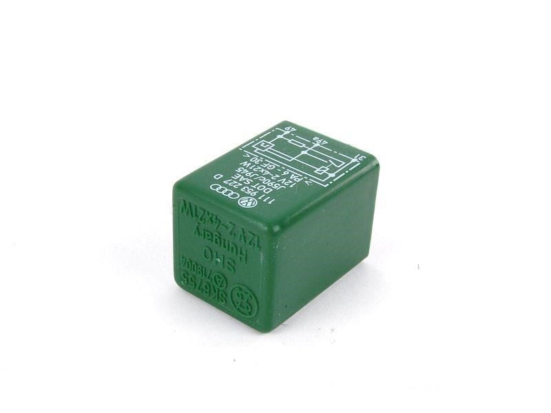 VAG 111 953 227 D Direction indicator relay 111953227D: Buy near me in Poland at 2407.PL - Good price!