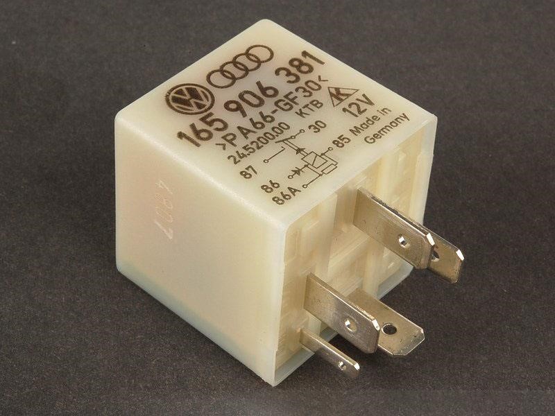 VAG 165 906 381 Relay 165906381: Buy near me at 2407.PL in Poland at an Affordable price!