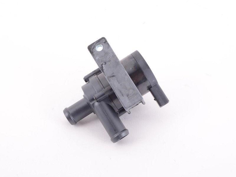 VAG 1K0 965 561 B Water pump 1K0965561B: Buy near me at 2407.PL in Poland at an Affordable price!