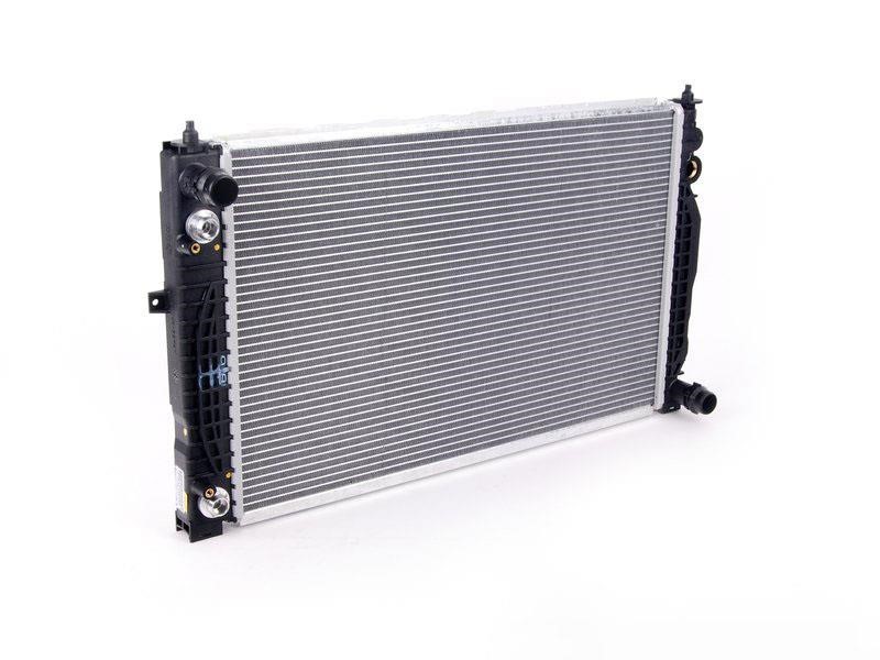 VAG 8D0 121 251 BB Radiator, engine cooling 8D0121251BB: Buy near me at 2407.PL in Poland at an Affordable price!