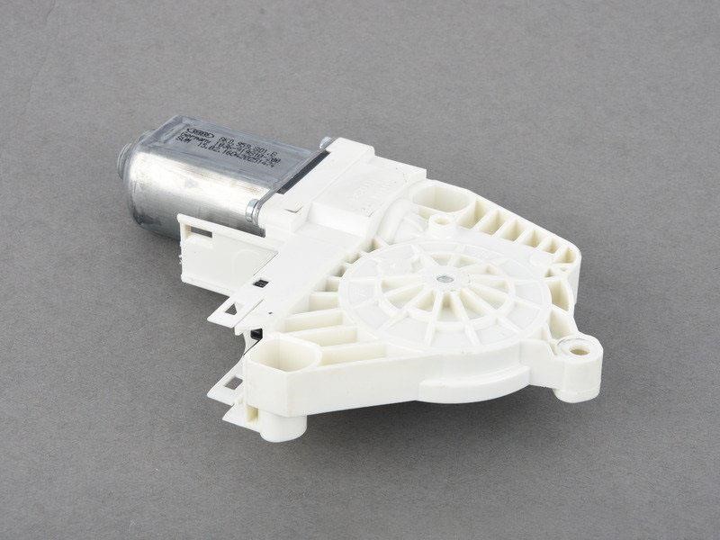 VAG 8K0 959 801 B Window motor 8K0959801B: Buy near me in Poland at 2407.PL - Good price!