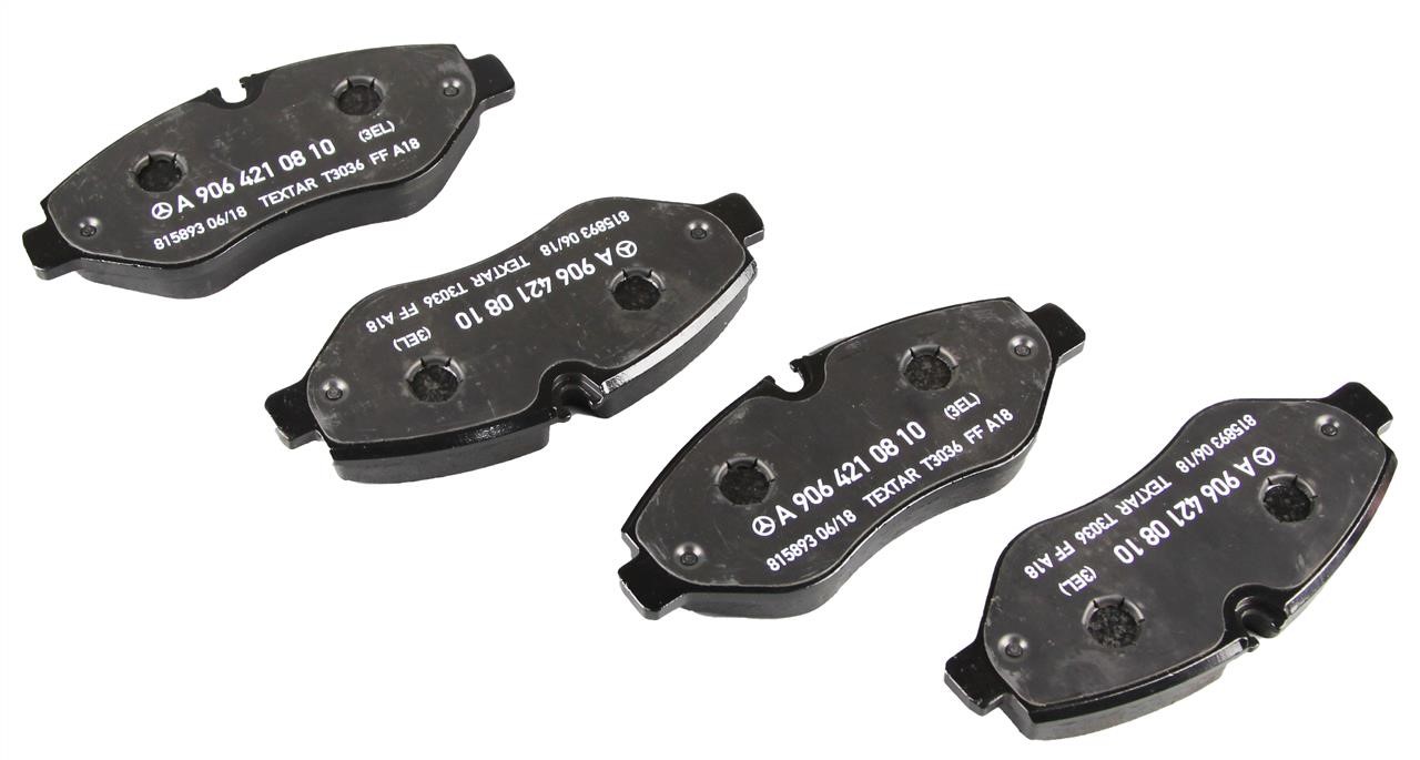 Mercedes A 906 421 04 00 Front disc brake pads, set A9064210400: Buy near me at 2407.PL in Poland at an Affordable price!